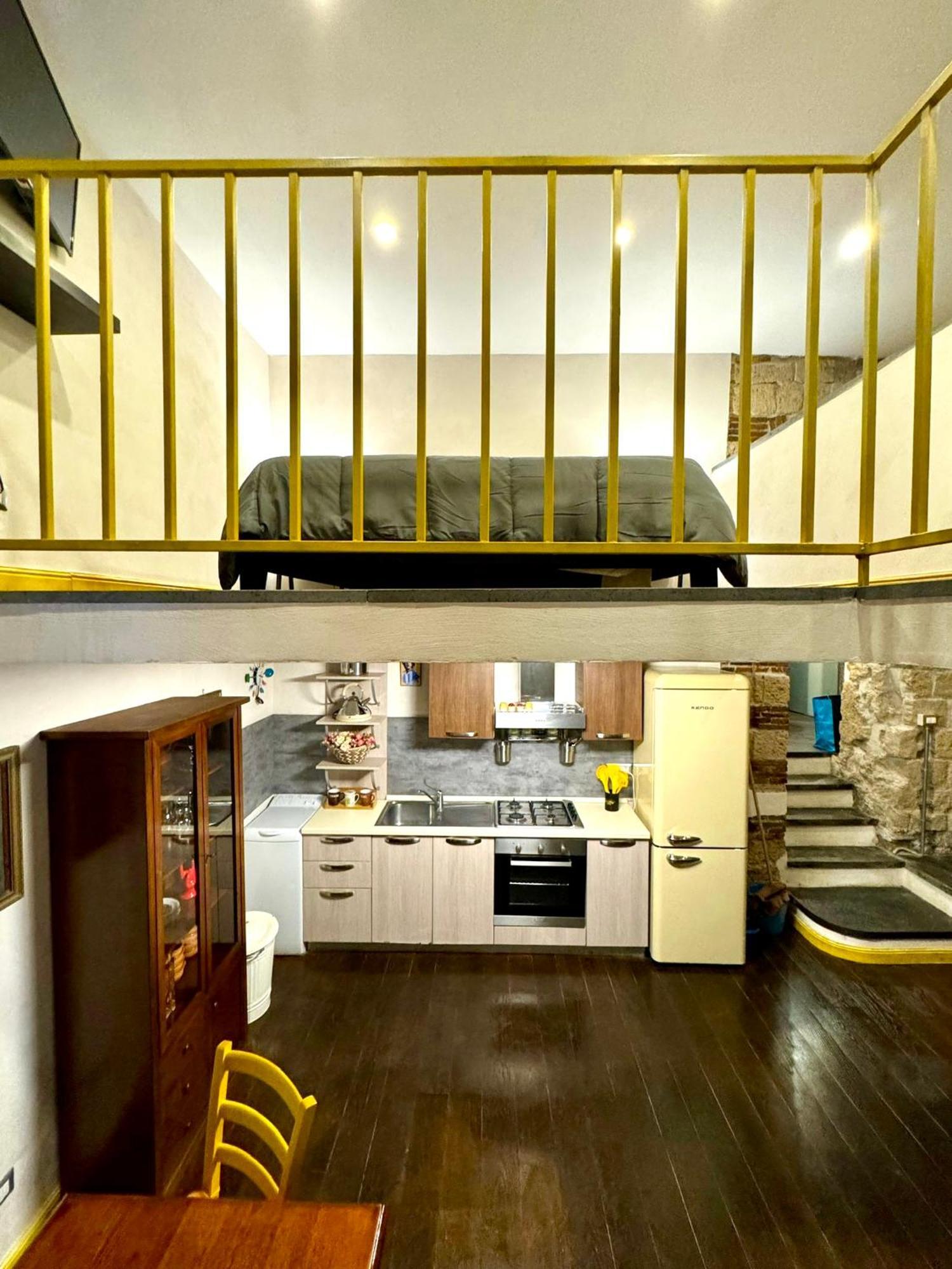 شقة Carlito'S House- Un'Intera Casa Al Centro Storico نابولي المظهر الخارجي الصورة
