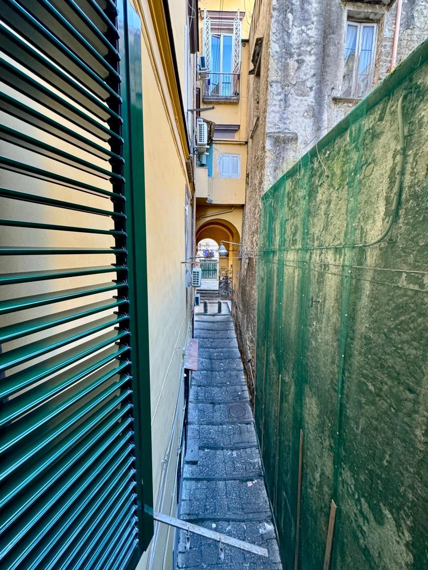 شقة Carlito'S House- Un'Intera Casa Al Centro Storico نابولي المظهر الخارجي الصورة